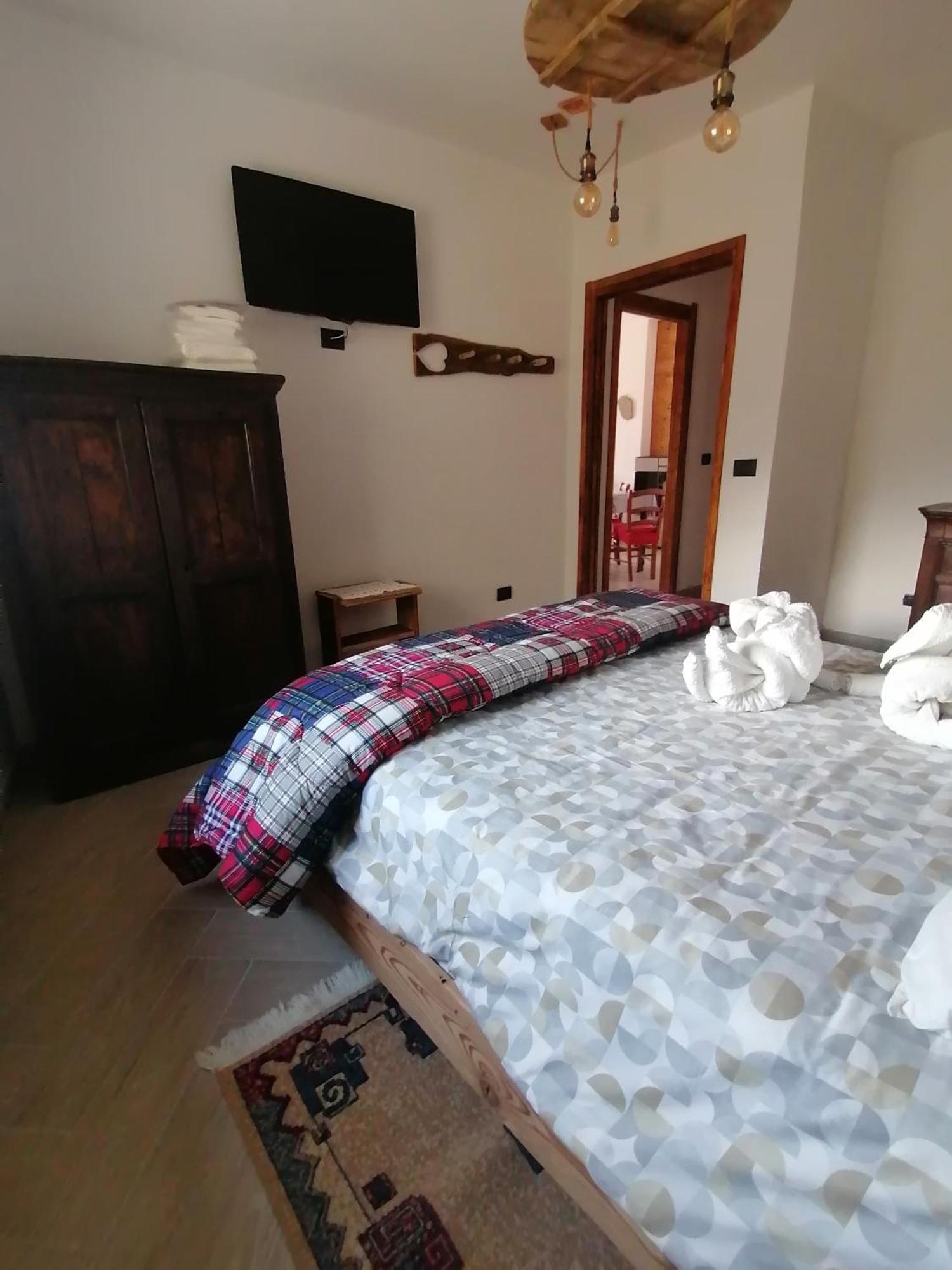 Ca Ad Me Pare Alloggio Con Terrazza Panoramica Solarium Moncenisio Exterior foto
