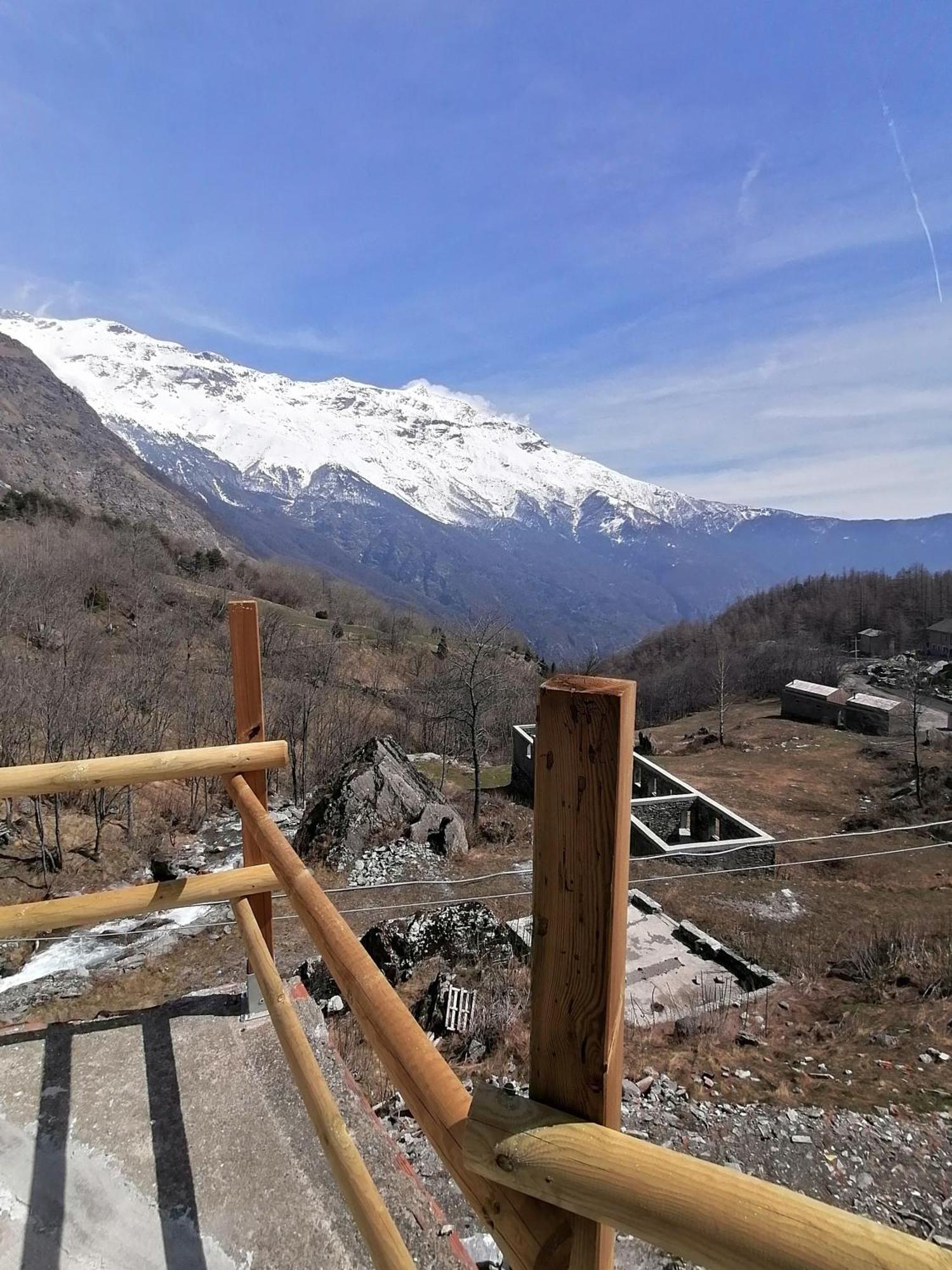 Ca Ad Me Pare Alloggio Con Terrazza Panoramica Solarium Moncenisio Exterior foto