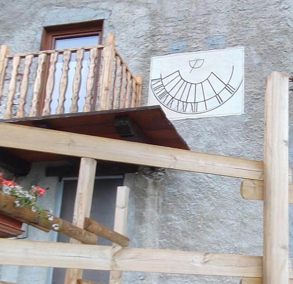 Ca Ad Me Pare Alloggio Con Terrazza Panoramica Solarium Moncenisio Exterior foto
